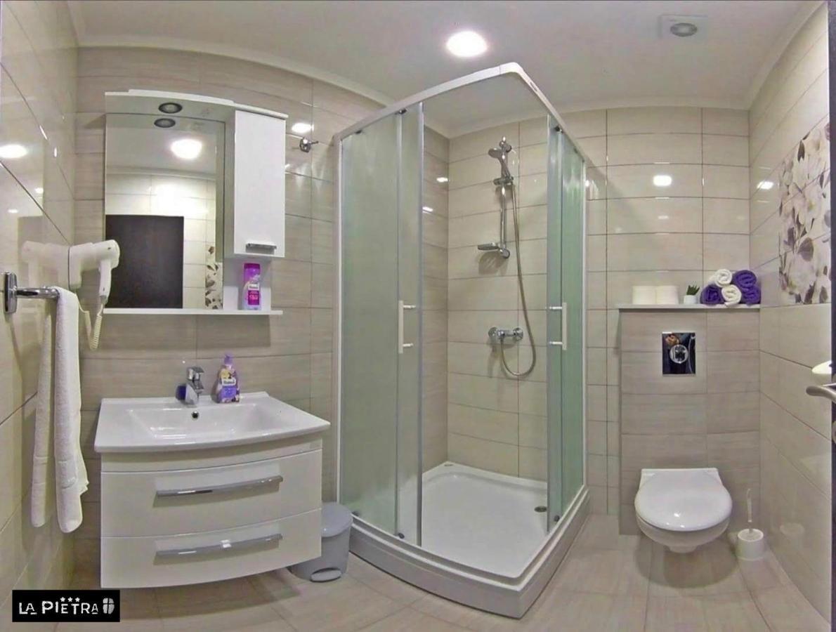 La Pietra Family Hotel Međugorje Oda fotoğraf