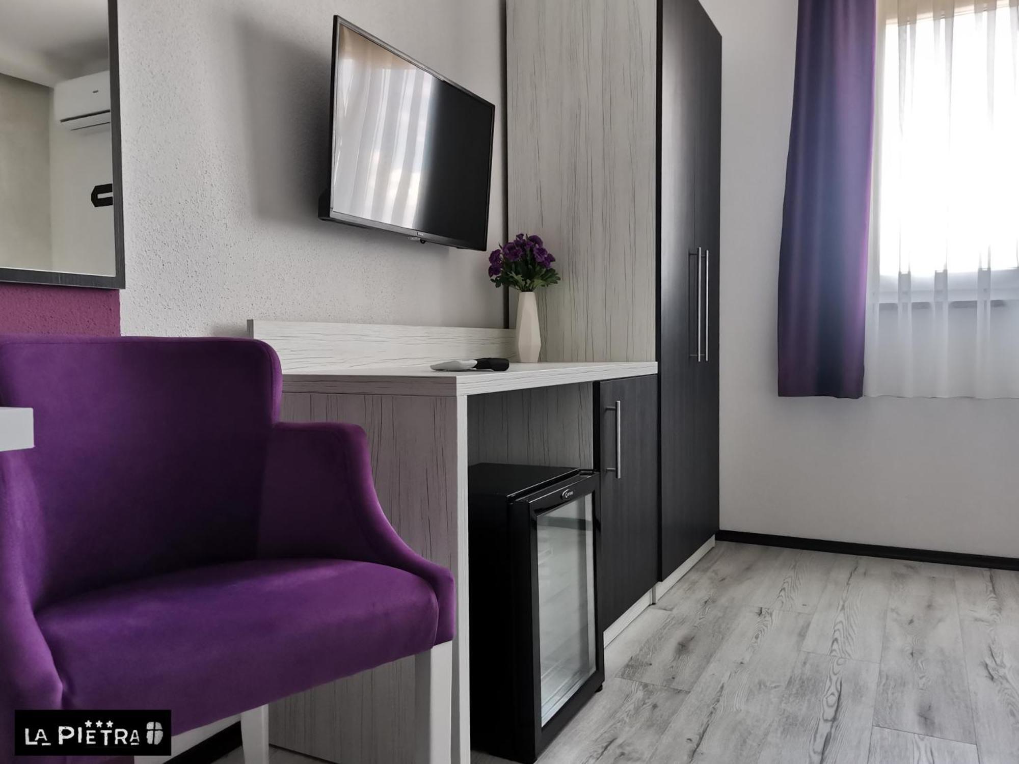 La Pietra Family Hotel Međugorje Oda fotoğraf